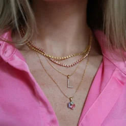 Shop Isa Necklace Halsband