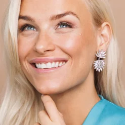 Hot Mini Cina Earrings/Crystal Örhängen