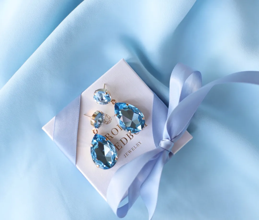 Store Perfect Drop Earrings (Limited Edition) Örhängen