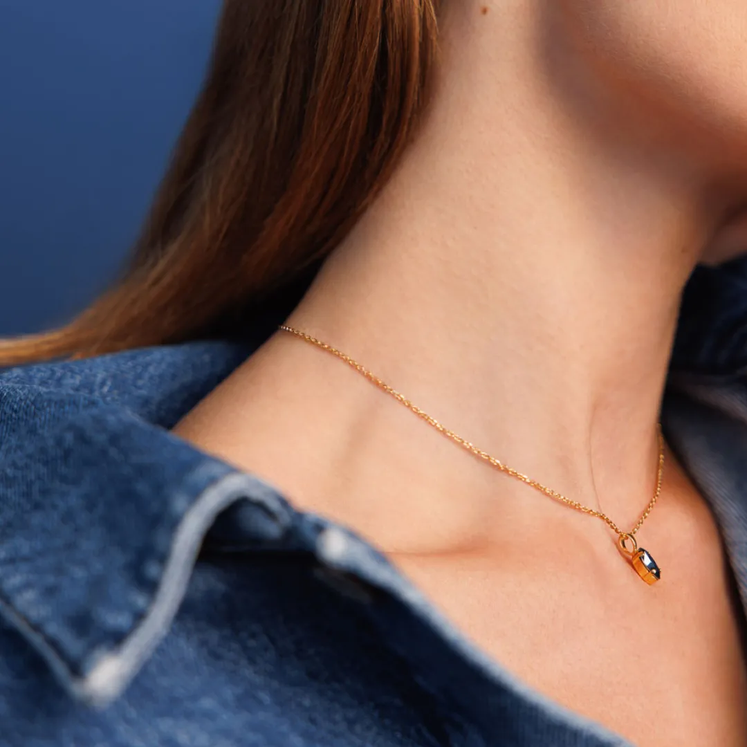 Discount Petite Navette Necklace Halsband